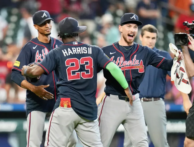 Braves clinch NL East Division title